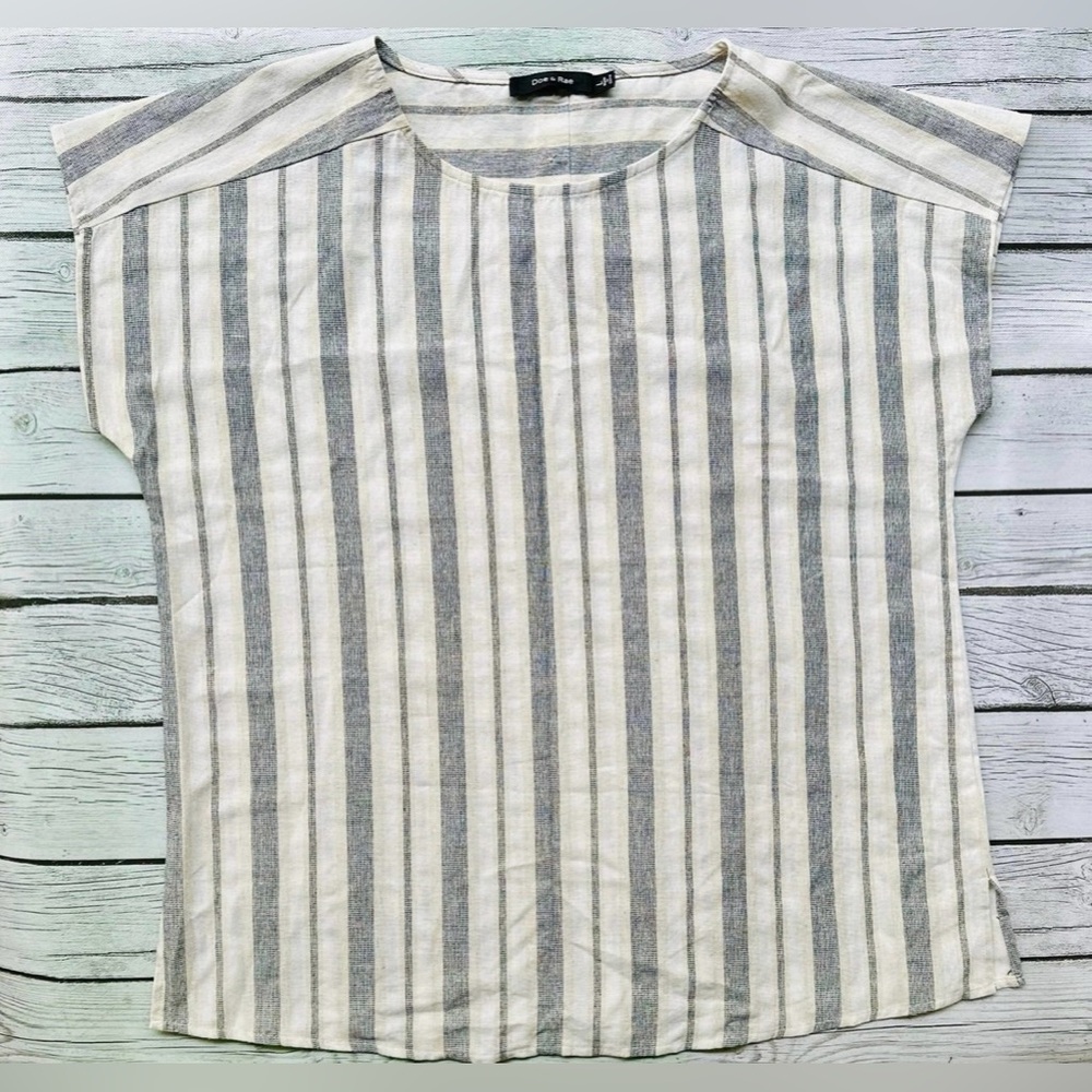 Doe & Rae Women’s Kit Blouse/Top • Size Large • NWOT • Blue & Cream in Color